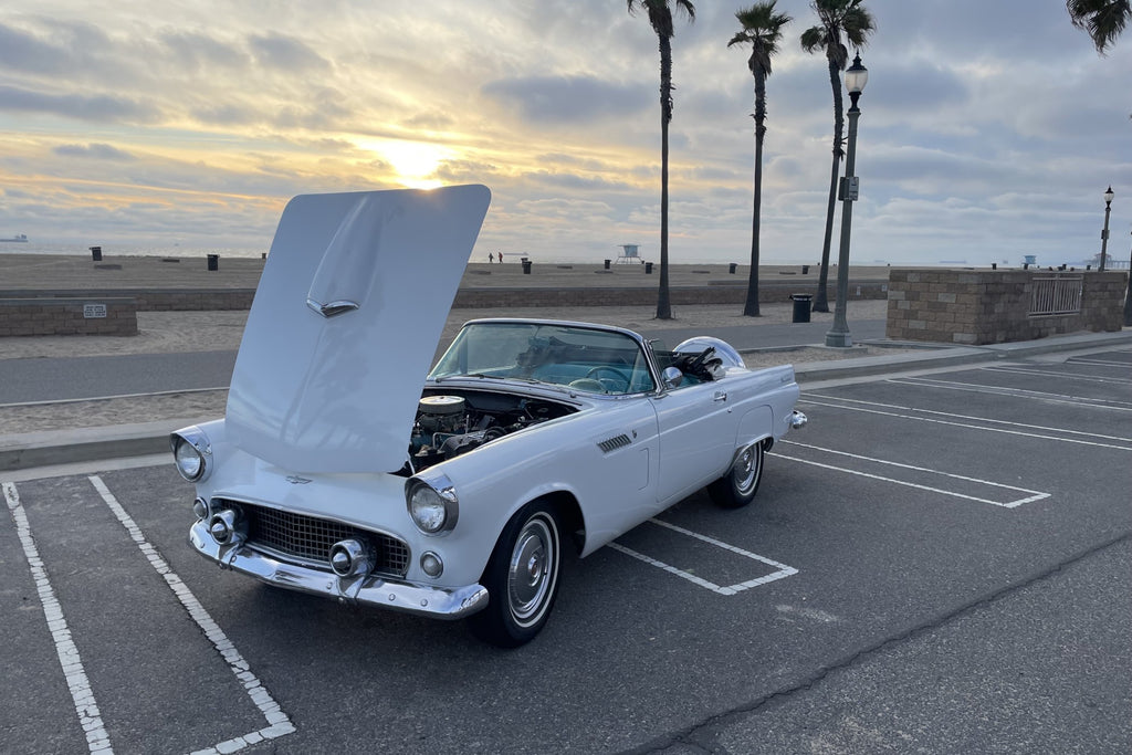 Los Angeles 1956 Ford Thunderbird