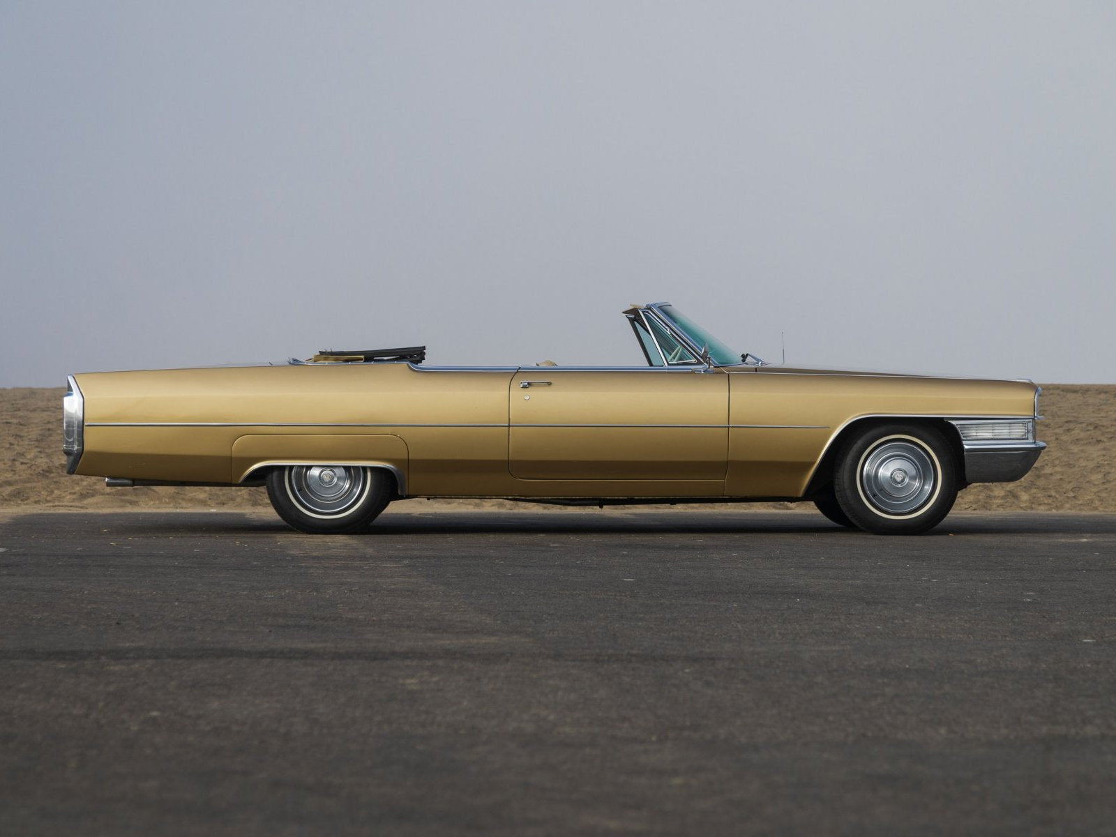 Los Angeles 1965 Cadillac DeVille